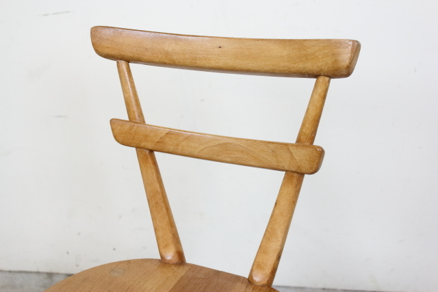 ercol　アーコール　レッドドット　チャイルドチェア　スタッキングチェア