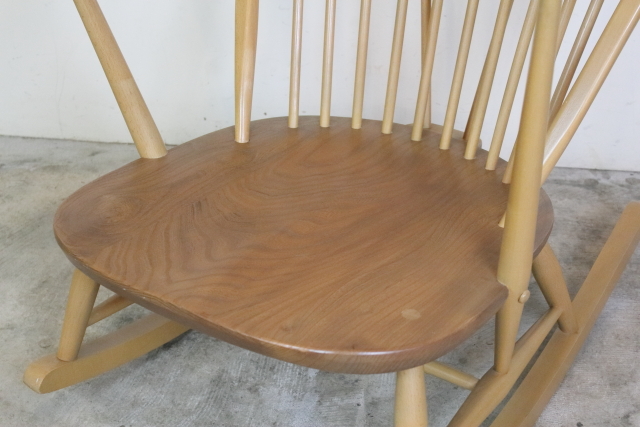 イギリスアーコール社 ercol グランドファーザーズロッキングチェア う93