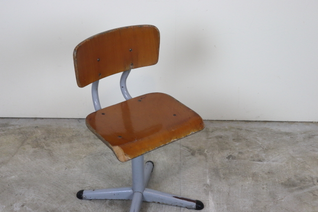 イギリス　ヴィンテージ　チャイルドチェア