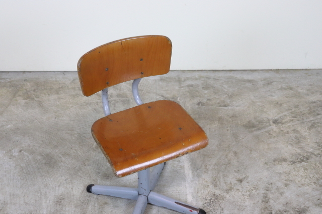 イギリス　ヴィンテージ　チャイルドチェア