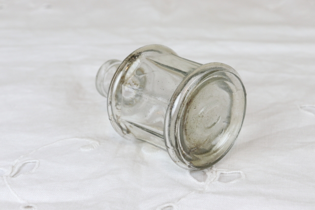 イギリス　アンティーク　インク瓶　ガラス瓶　ボトル　一輪挿し　フラワーベース　花瓶