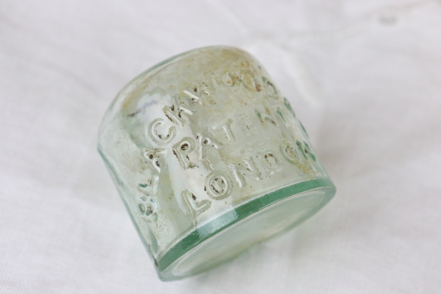 イギリス　アンティーク　インク瓶　ガラス瓶　ボトル　一輪挿し　フラワーベース　花瓶