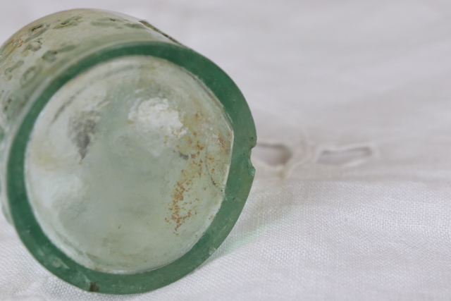 イギリス　アンティーク　インク瓶　ガラス瓶　ボトル　一輪挿し　フラワーベース　花瓶