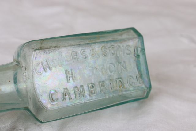 イギリス　アンティーク　ガラス瓶　ボトル　一輪挿し　フラワーベース　花瓶