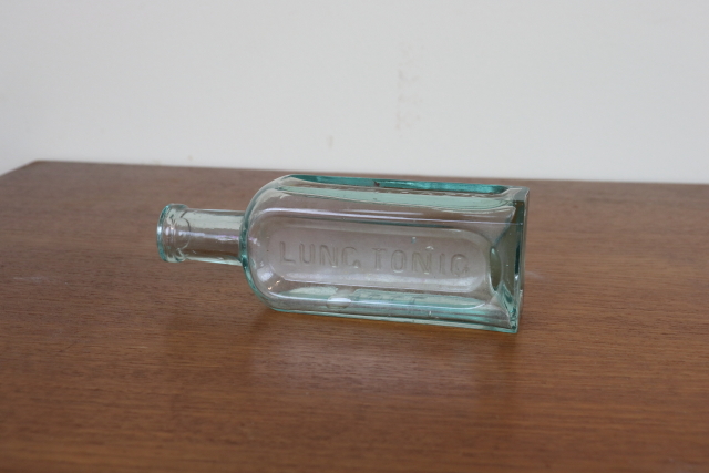 イギリス　アンティーク　ガラス瓶　ボトル　一輪挿し　フラワーベース　花瓶