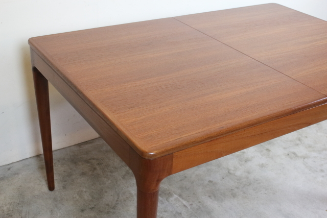 デンマーク　北欧　エクステンションダイニングテーブル　チーク　ヴィンテージ