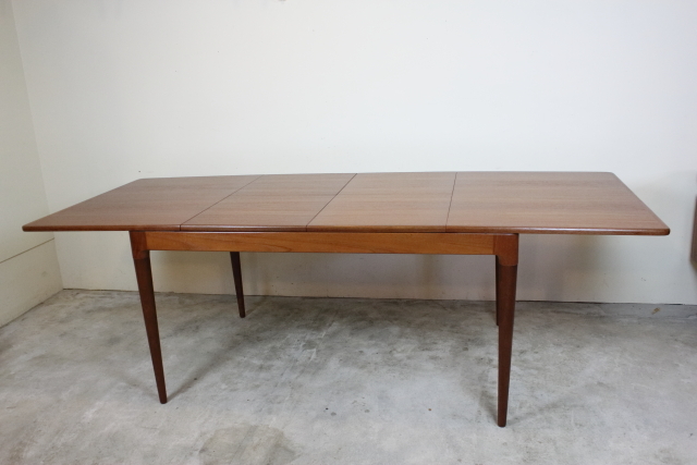 デンマーク　北欧　エクステンションダイニングテーブル　チーク　ヴィンテージ