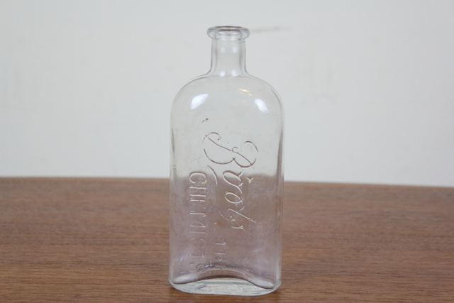 イギリス　アンティーク　BOOTS　ビン　花瓶　一輪挿し　薬瓶