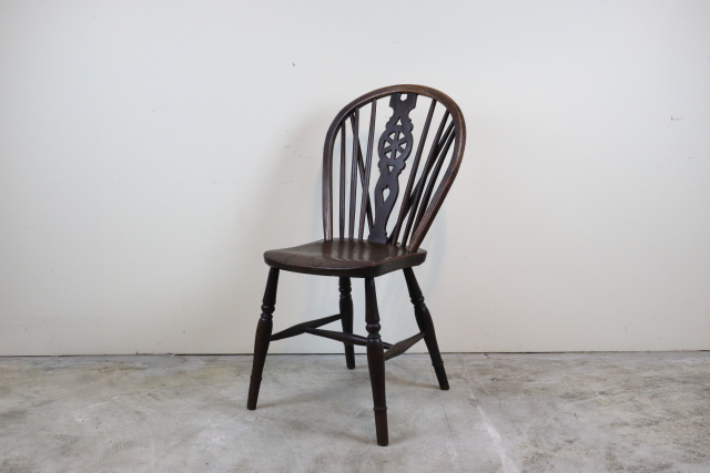 イギリス　アンティーク　ホイルバックチェア　ウィンザーチェア　ダイニングチェア