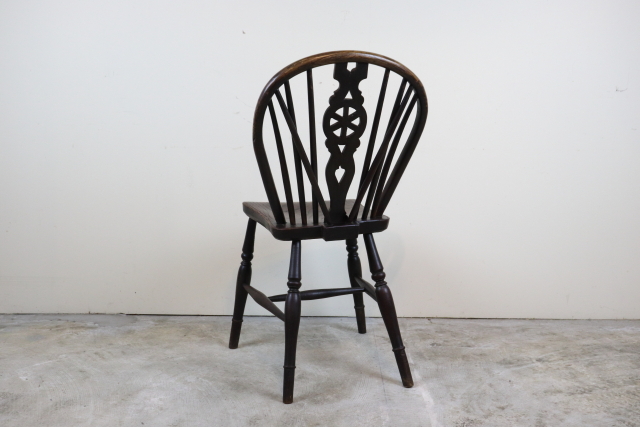 イギリス　アンティーク　ホイルバックチェア　ウィンザーチェア　ダイニングチェア