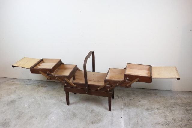 イギリス　ヴィンテージ　ソーイングボックス　アンティーク