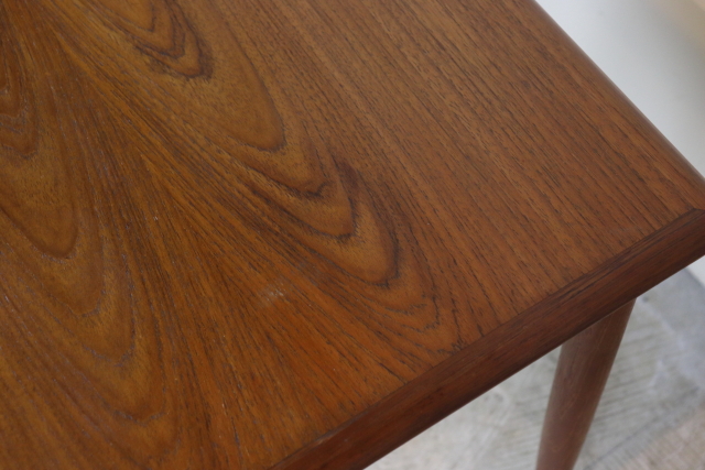 デンマーク　北欧　ヴィンテージ　ネストテーブル　チーク