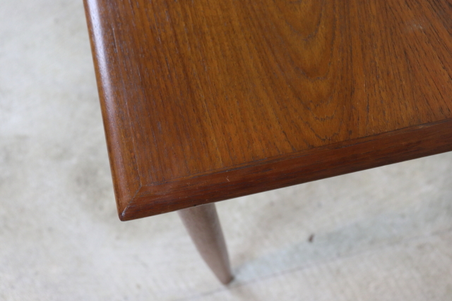 デンマーク　北欧　ヴィンテージ　ネストテーブル　チーク