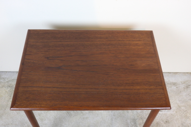 デンマーク　北欧　ヴィンテージ　ネストテーブル　チーク