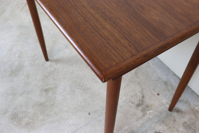 デンマーク　北欧　ヴィンテージ　ネストテーブル　チーク