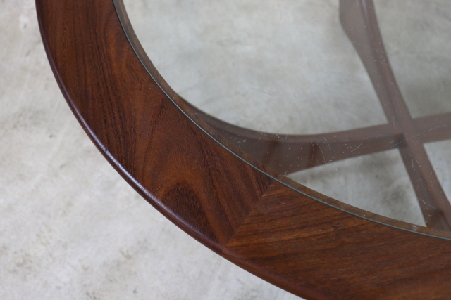 g-plan　ジープラン　ガラストップ　コーヒーテーブル　チーク　ヴィンテージ　イギリス