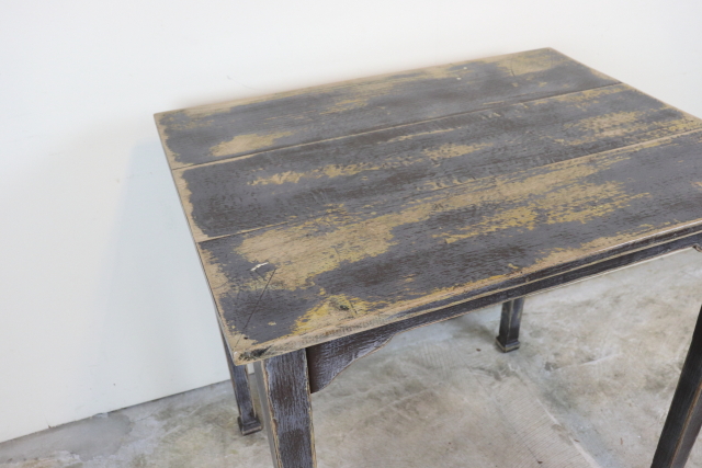 イギリス　ヴィンテージ　テーブル　デスク　机　シャビー