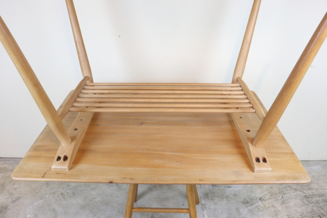 アーコール　ercol　ラック付テーブル　ダイニングテーブル　ブレックファストテーブル　ヴィンテージ