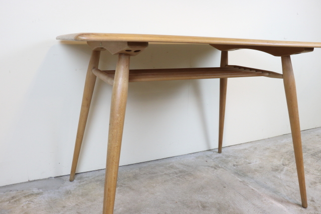 アーコール　ercol　ラック付テーブル　ダイニングテーブル　ブレックファストテーブル　ヴィンテージ