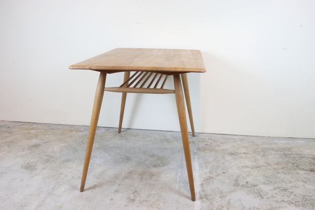 アーコール　ercol　ラック付テーブル　ダイニングテーブル　ブレックファストテーブル　ヴィンテージ