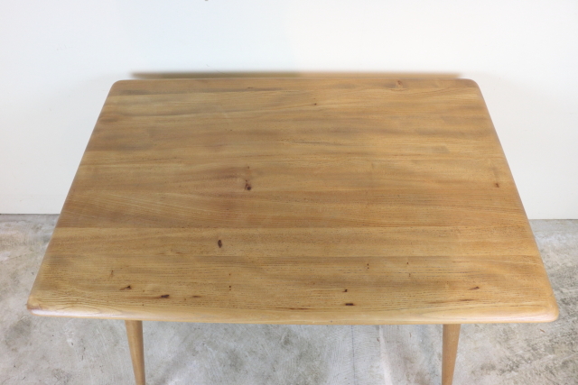 アーコール　ercol　ラック付テーブル　ダイニングテーブル　ブレックファストテーブル　ヴィンテージ