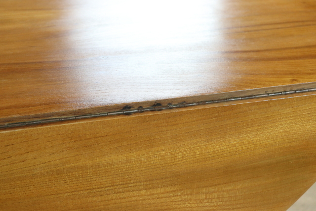 ercol　アーコール　ダイニングテーブル　バタフライテーブル　ラウンド　ヴィンテージ　イギリス