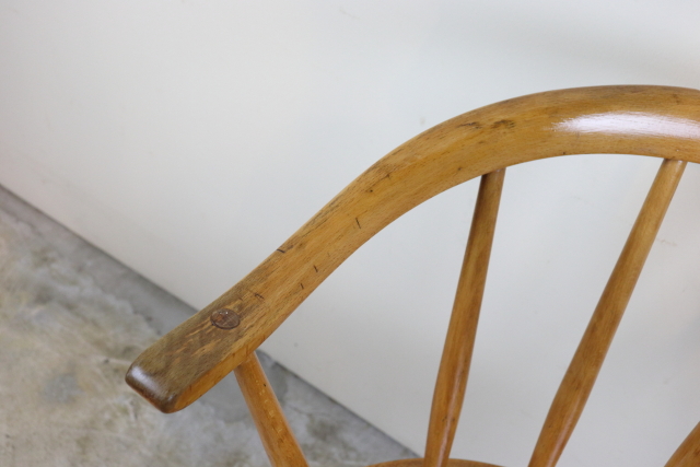 ercol　アーコール　カウホーンチェア　スモーカーズチェア　イギリス　ヴィンテージ