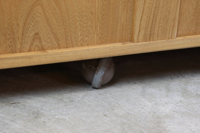 ercol　アーコール　サイドボード　収納家具　キャスター付　ヴィンテージ　イギリス