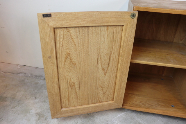 ercol　アーコール　サイドボード　収納家具　キャスター付　ヴィンテージ　イギリス