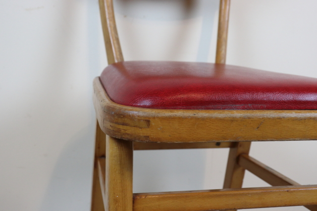 イギリス　ヴィンテージ　チェア　レトロ　ポップ