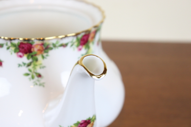 ロイヤルアルバート ROYAL ALBERT オールドカントリーローズ ポット