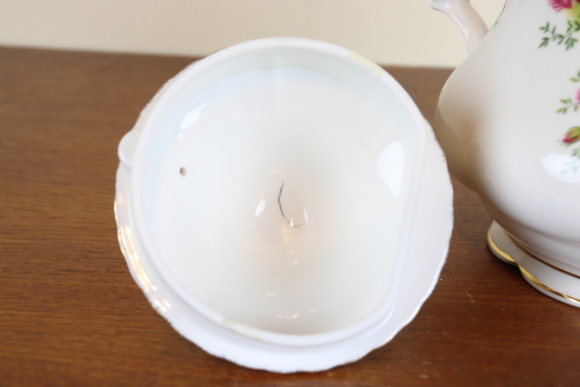 ロイヤルアルバート ROYAL ALBERT オールドカントリーローズ ポット