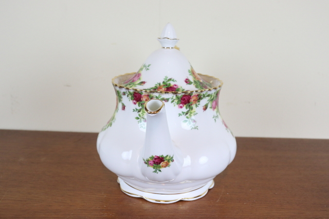 ロイヤルアルバート ROYAL ALBERT オールドカントリーローズ ポット