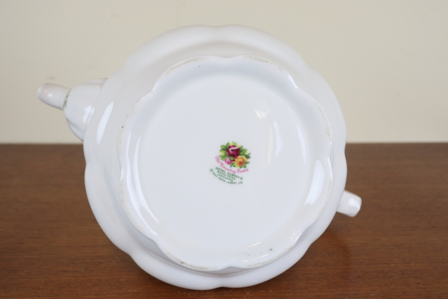 ロイヤルアルバート　オールドカントリーローズ　ヴィンテージ　ポット　イギリス　バラ