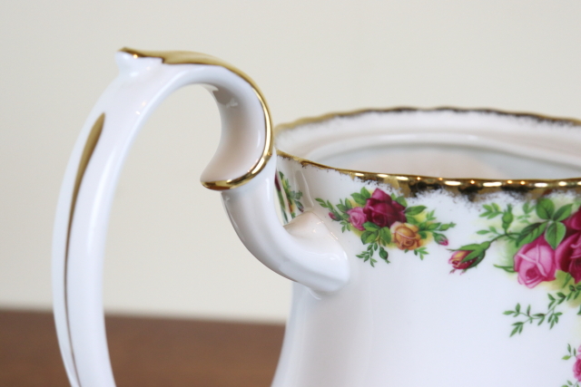 ロイヤルアルバート　オールドカントリーローズ　ヴィンテージ　ポット　イギリス　バラ