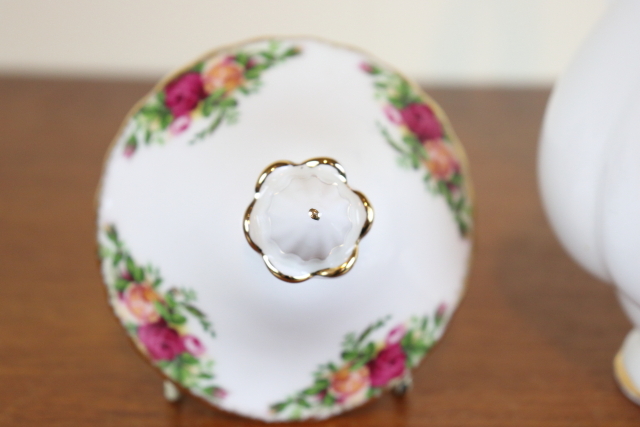ロイヤルアルバート　オールドカントリーローズ　ヴィンテージ　ポット　イギリス　バラ