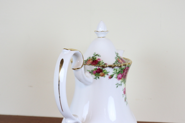 ロイヤルアルバート　オールドカントリーローズ　ヴィンテージ　ポット　イギリス　バラ