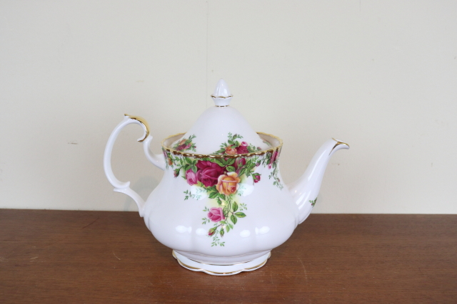 ロイヤルアルバート　オールドカントリーローズ　ヴィンテージ　ポット　イギリス　バラ