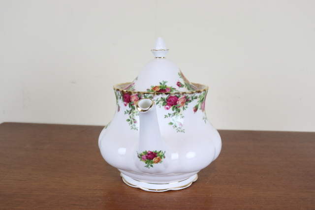 ロイヤルアルバート　オールドカントリーローズ　ヴィンテージ　ポット　イギリス　バラ