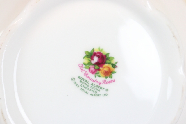 ロイヤルアルバート　オールドカントリーローズ　ヴィンテージ　ポット　イギリス　バラ