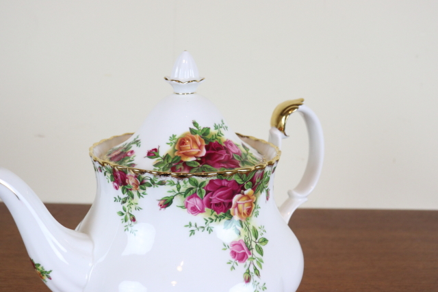 ロイヤルアルバート　オールドカントリーローズ　ヴィンテージ　ポット　イギリス　バラ
