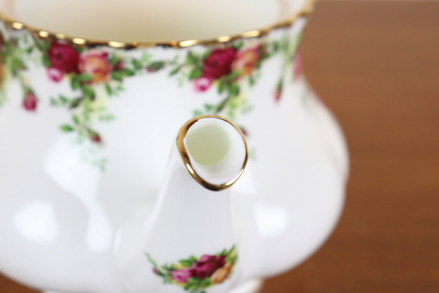 ロイヤルアルバート　オールドカントリーローズ　ヴィンテージ　ポット　イギリス　バラ