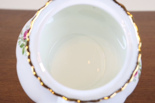 ロイヤルアルバート　オールドカントリーローズ　ヴィンテージ　ポット　イギリス　バラ