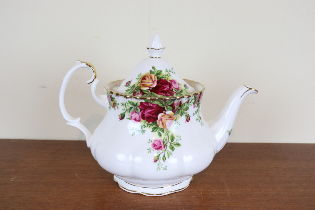 ロイヤルアルバート　オールドカントリーローズ　ヴィンテージ　ポット　イギリス　バラ