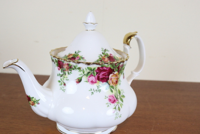 ロイヤルアルバート　オールドカントリーローズ　ヴィンテージ　ポット　イギリス　バラ