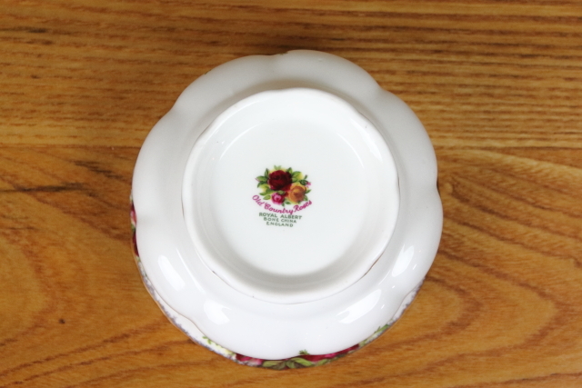 【専用】オールドニッポン アールヌーボー様式 花紋 シュガーボウル クリーマー 希少】オールドノリタケ 薔薇紋 ビード盛り シュガーボウル