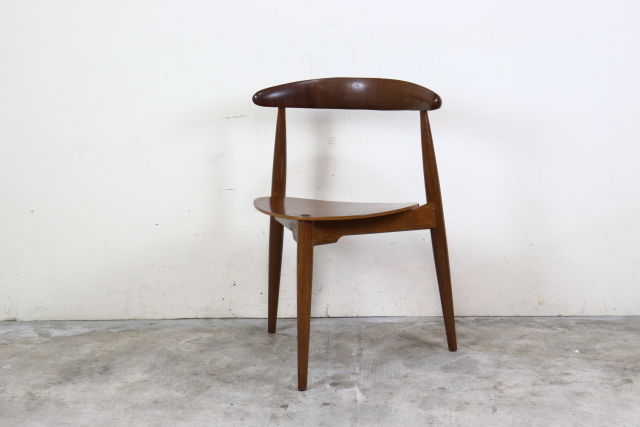 ハンス・J・ウェグナー ハートチェア レア お110-6