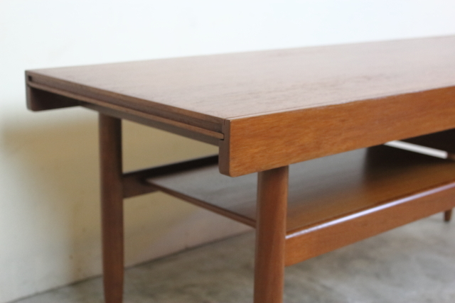 イギリス　White&Newton　コーヒーテーブル