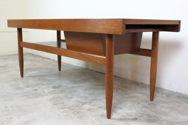 イギリス　White&Newton　コーヒーテーブル