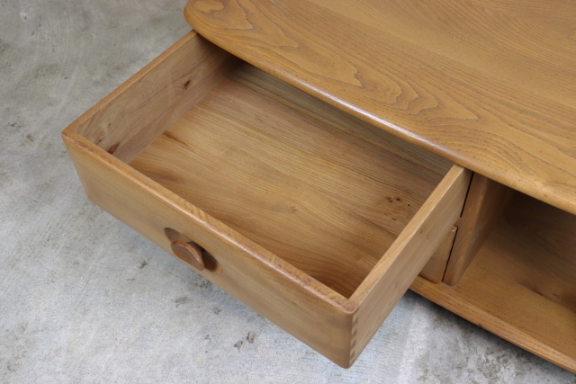 アーコール　ercol　パンドラボックス　コーヒーテーブル　キャスター付き